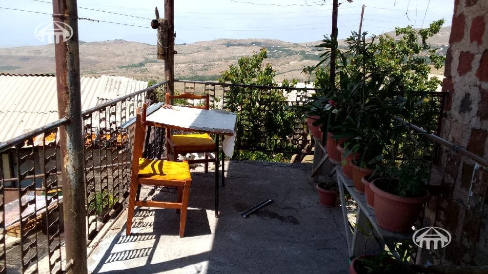 Mansion · 6 rooms · 232 m² · Geghadir