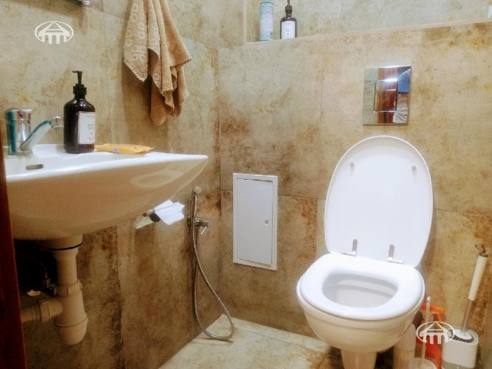 Квартира · 3 комн. · 85 м² · Кентрон
