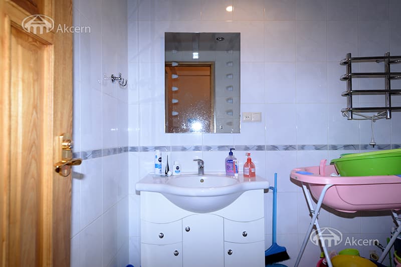 Квартира · 4 комн. · 155 м² · Арабкир