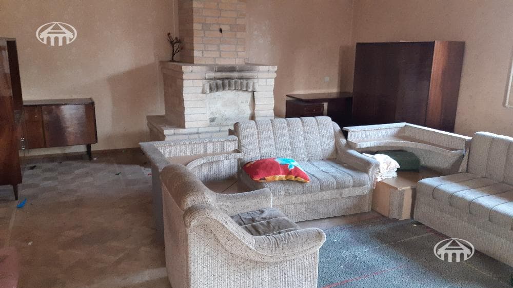 Mansion · 9 rooms · 1,117 m² · Arzni