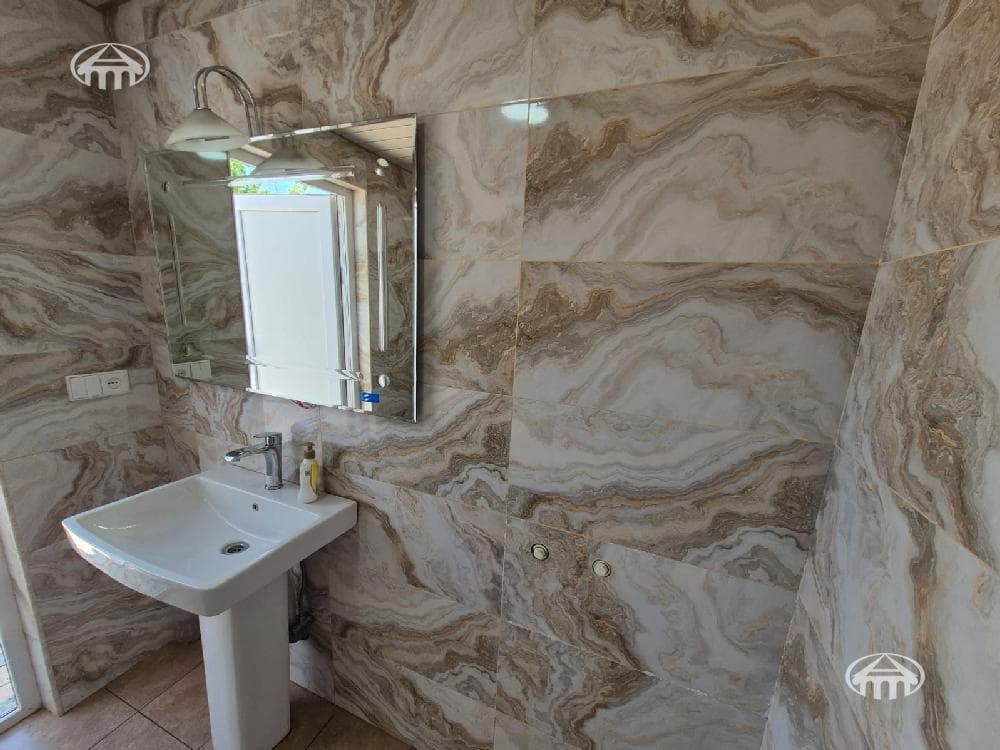 Mansion · 4 rooms · 111 m² · Ashtarak