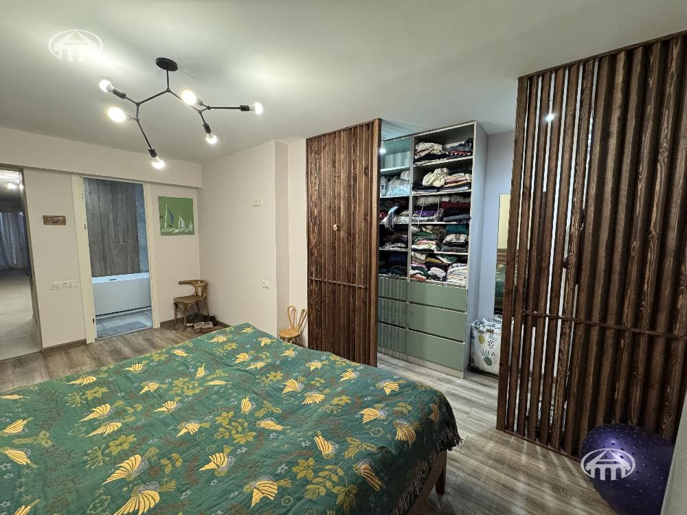 Apartment · 4 rooms · 103 m² · Arabkir