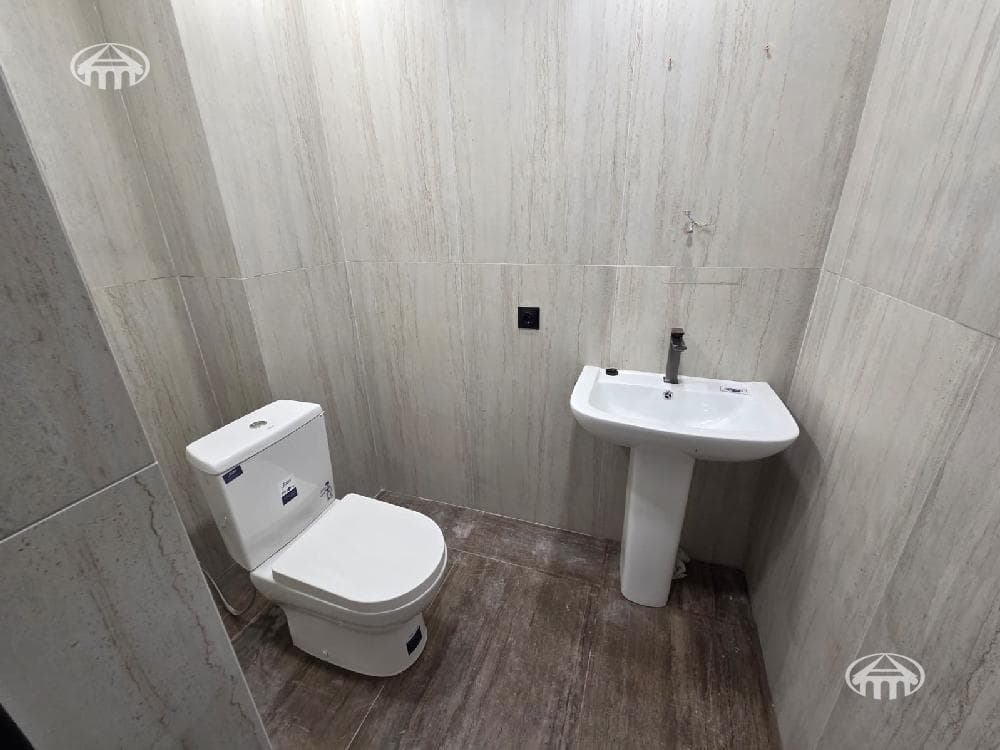 Office · 630 m² · Ajapnyak