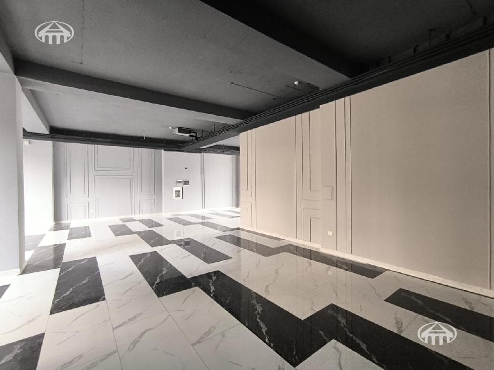 Office · 588 m² · Kanaker-Zeytun