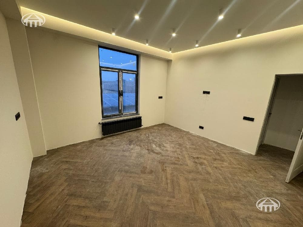Особняк · 5 комн. · 202 м² · В.Птгни