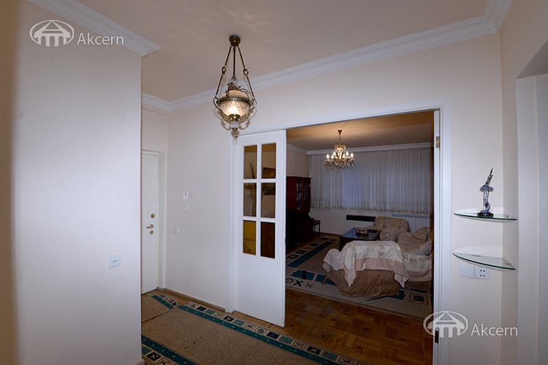 Квартира · 2 комн. · 70 м² · Кентрон