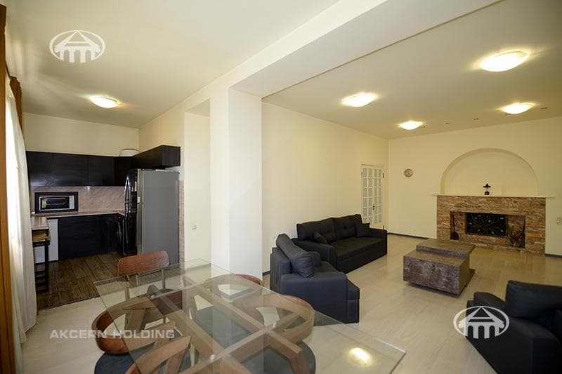 Квартира · 3 комн. · 78 м² · Кентрон