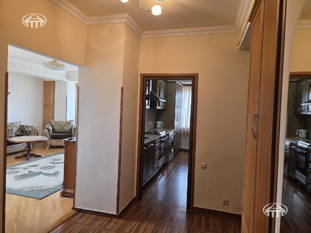 Apartment · 3 rooms · 80 m² · Ajapnyak