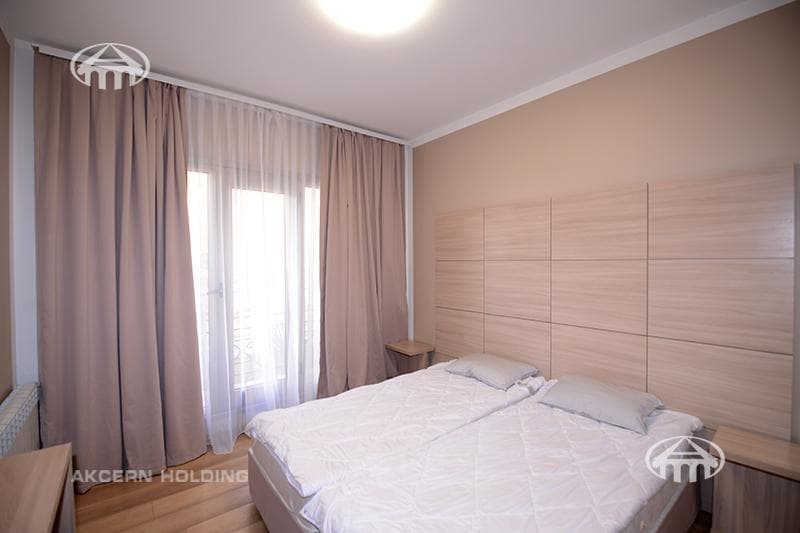 Квартира · 4 комн. · 150 м² · Кентрон