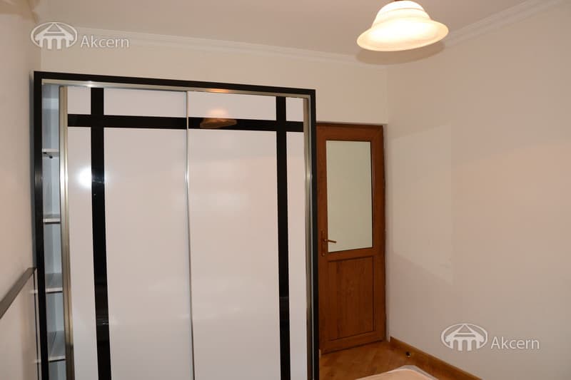 Բնակարան · 3 սեն. · 76 մ² · Կենտրոն