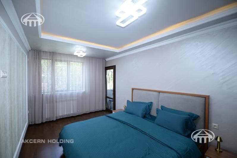 Apartment · 3 rooms · 104 m² · Kentron