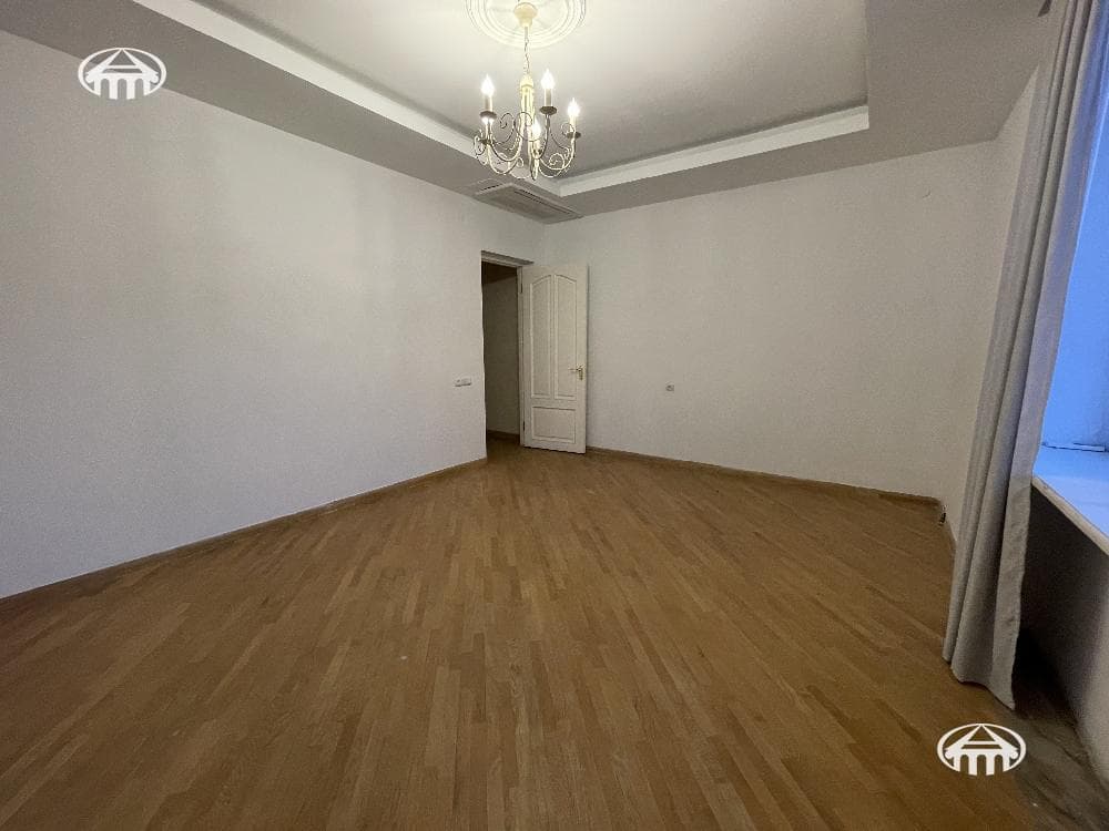 Mansion · 9 rooms · 685 m² · Arabkir