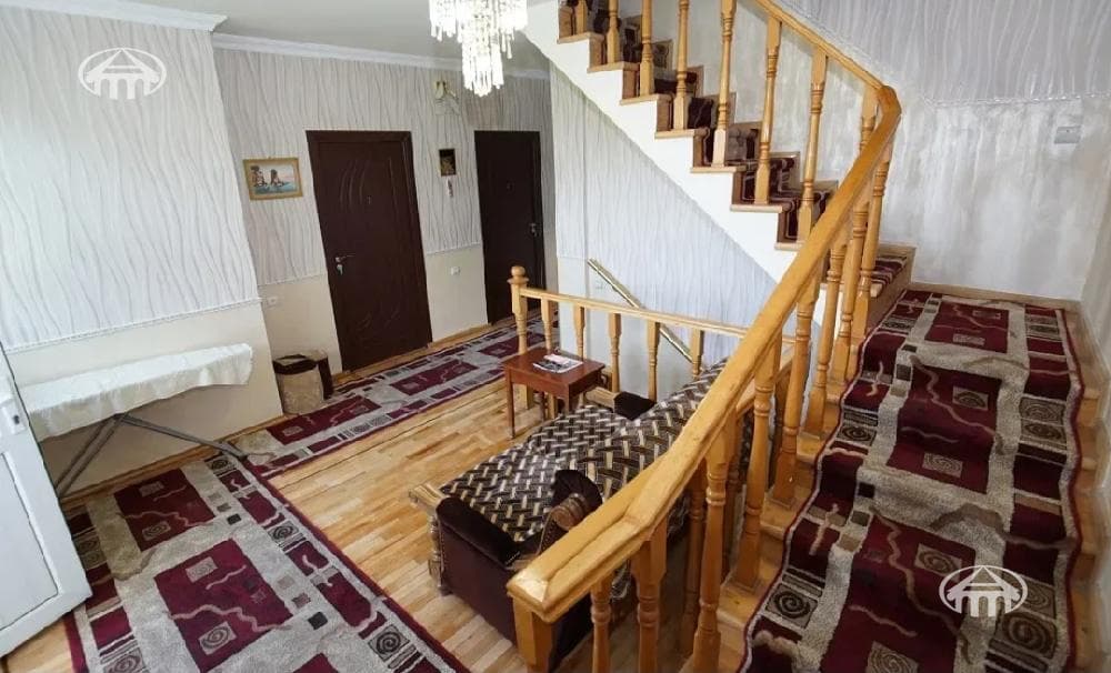 Квартира · 5 комн. · 170 м² · Кентрон