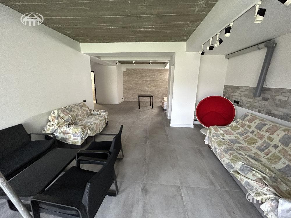 Особняк · 6 комн. · 355 м² · Давташен