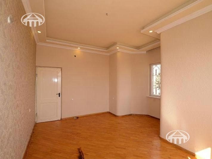 Առանձնատուն · 7 սեն. · 540 մ² · Աջափնյակ