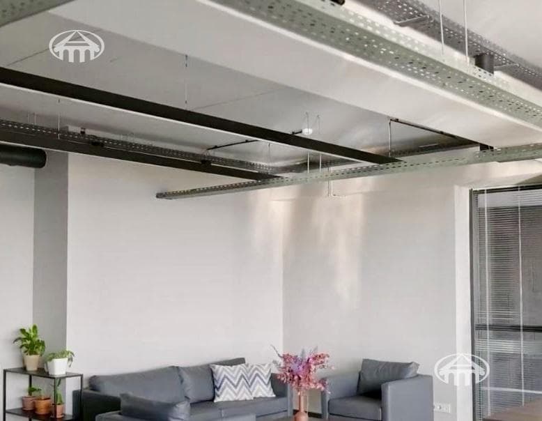 Офис · 845 м² · Кентрон