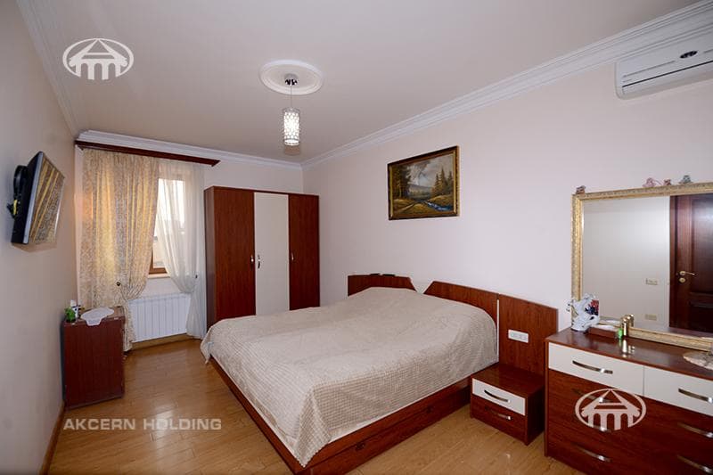 Office · 290 m² · Arabkir