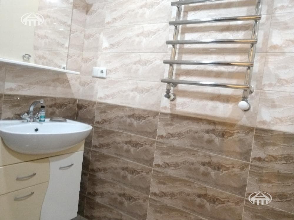 Квартира · 3 комн. · 96 м² · Канакер-Зейтун