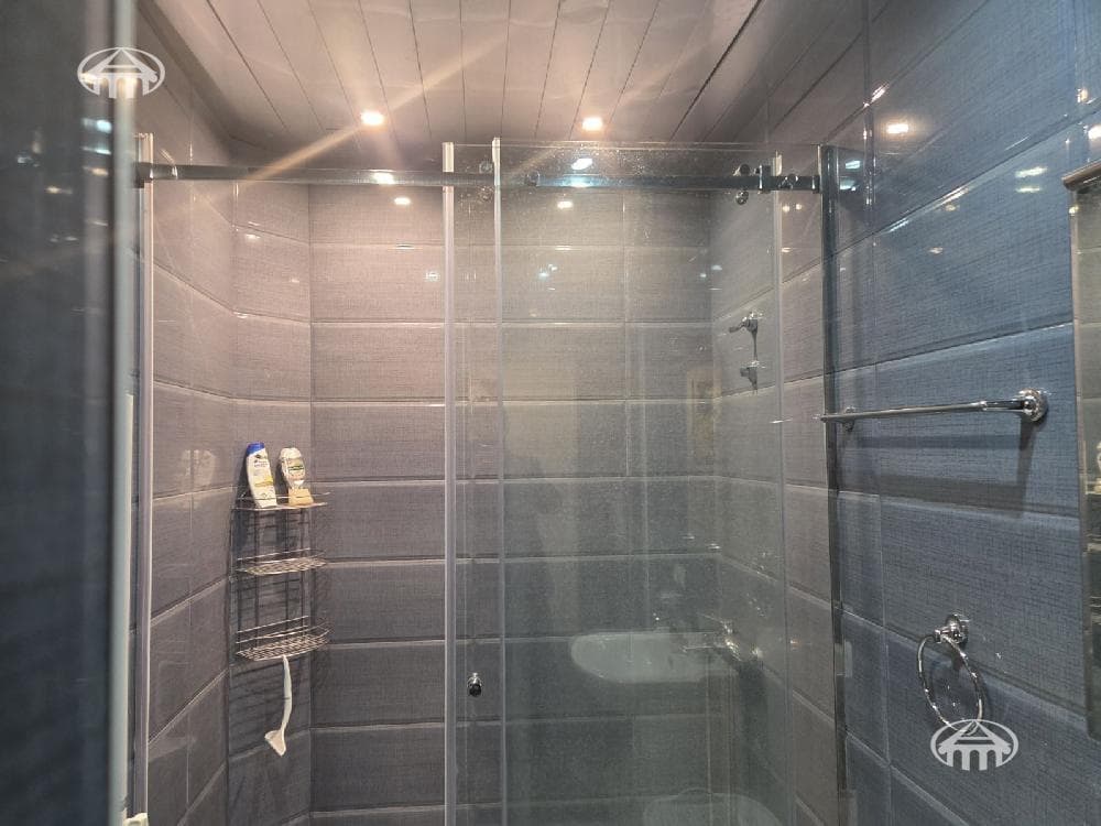 Квартира · 3 комн. · 71 м² · Кентрон