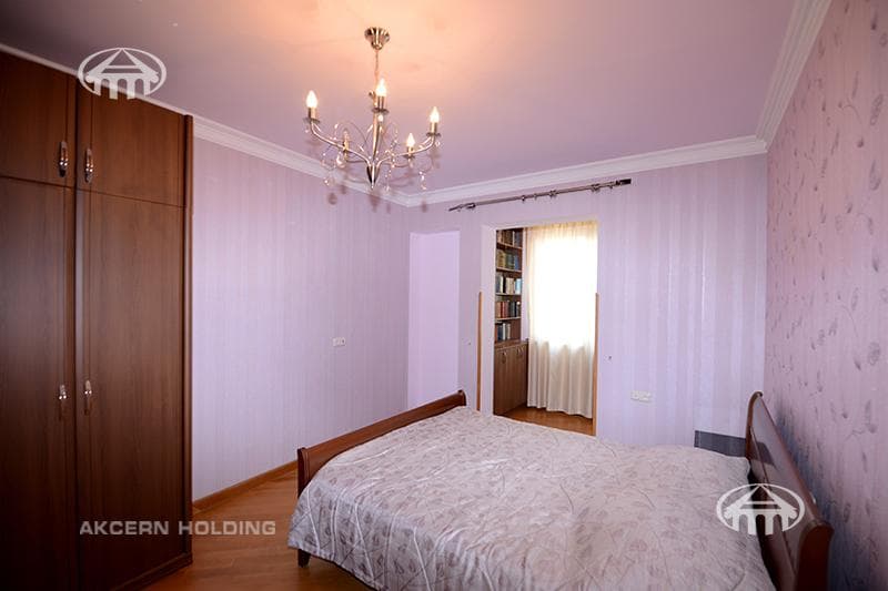 Квартира · 3 комн. · 99 м² · Арабкир