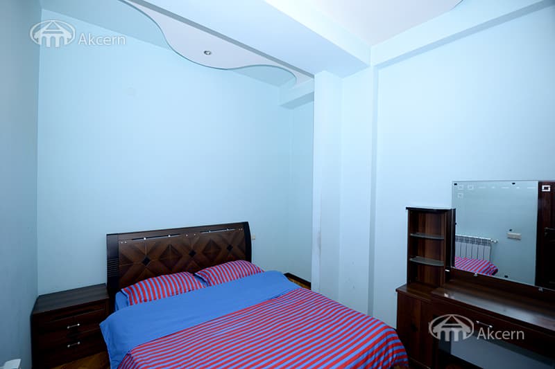 Apartment · 2 rooms · 57 m² · Kentron