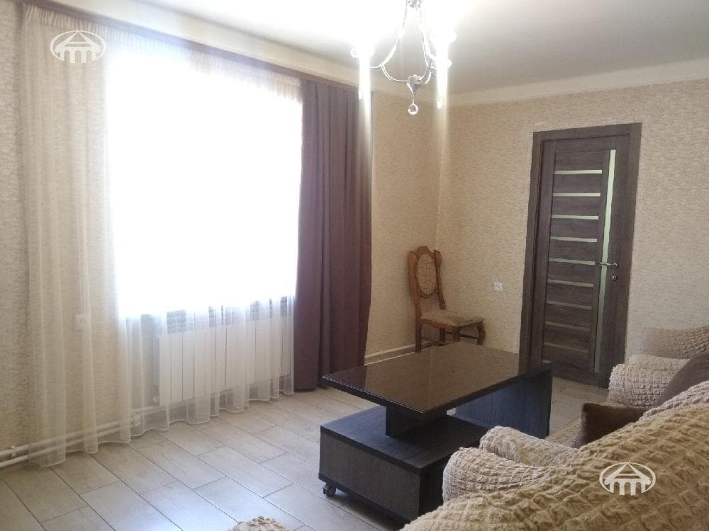 Квартира · 3 комн. · 71 м² · Арабкир
