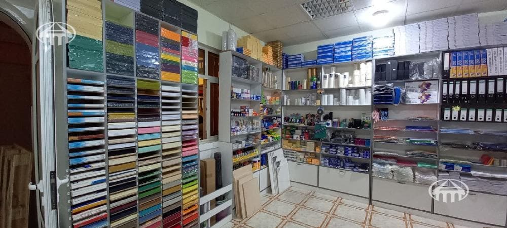Retail · 83 m² · Kentron