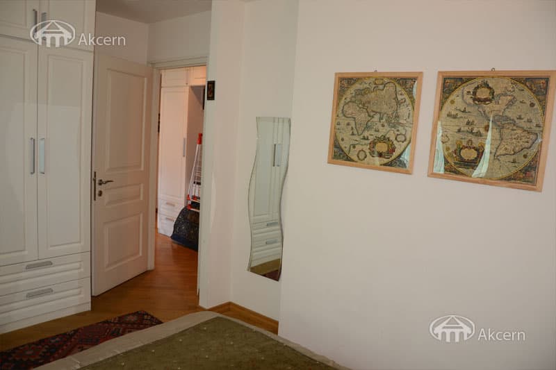 Квартира · 2 комн. · 58 м² · Кентрон