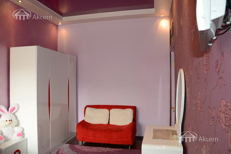 Բնակարան · 2 սեն. · 57 մ² · Կենտրոն