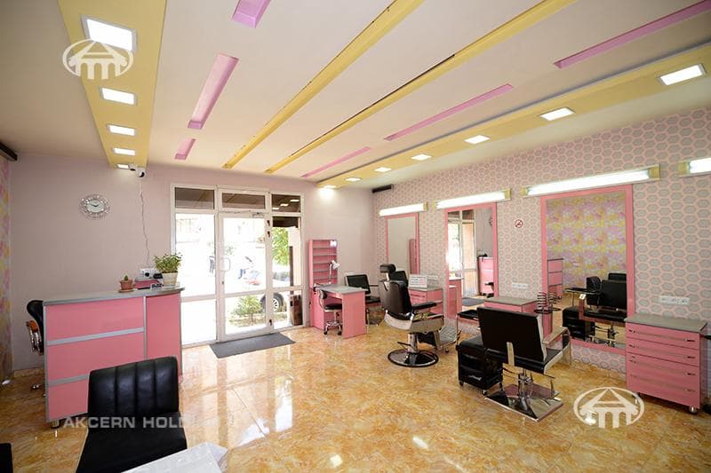 Retail · 276 m² · Kanaker-Zeytun