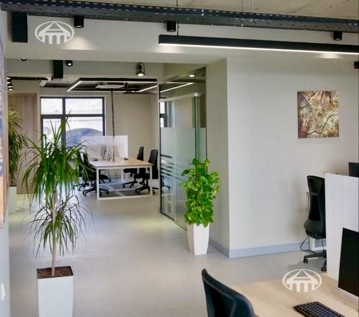 Офис · 845 м² · Кентрон