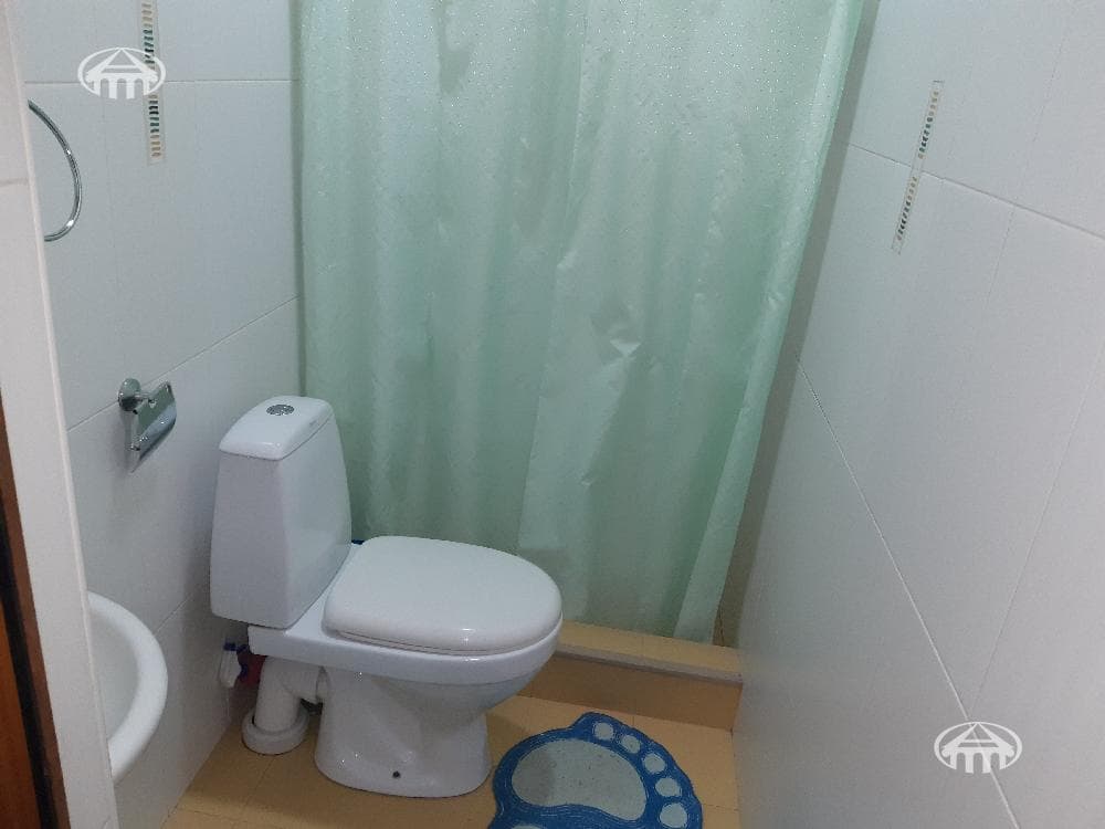 Дом · 5 комн. · 392 м² · Кентрон