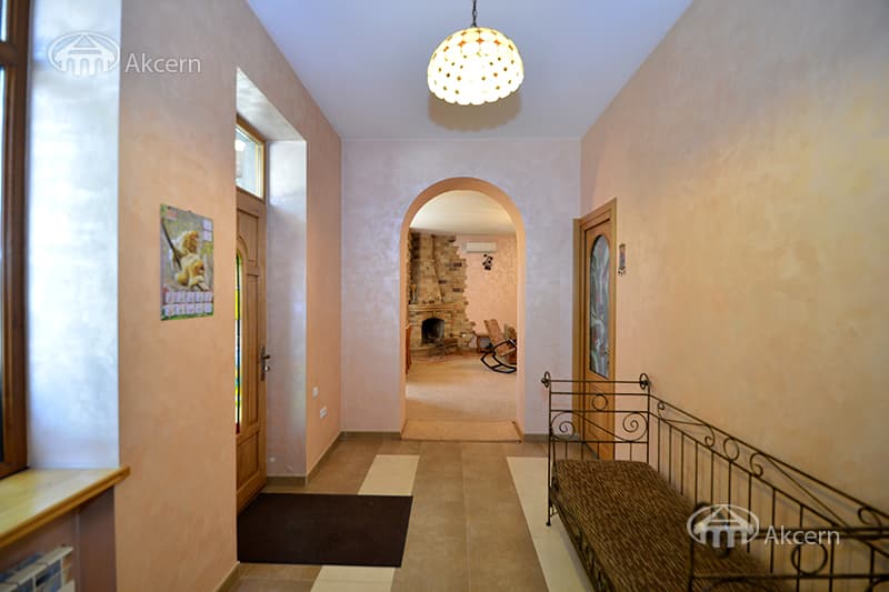Mansion · 9 rooms · 486 m² · Nork-Marash