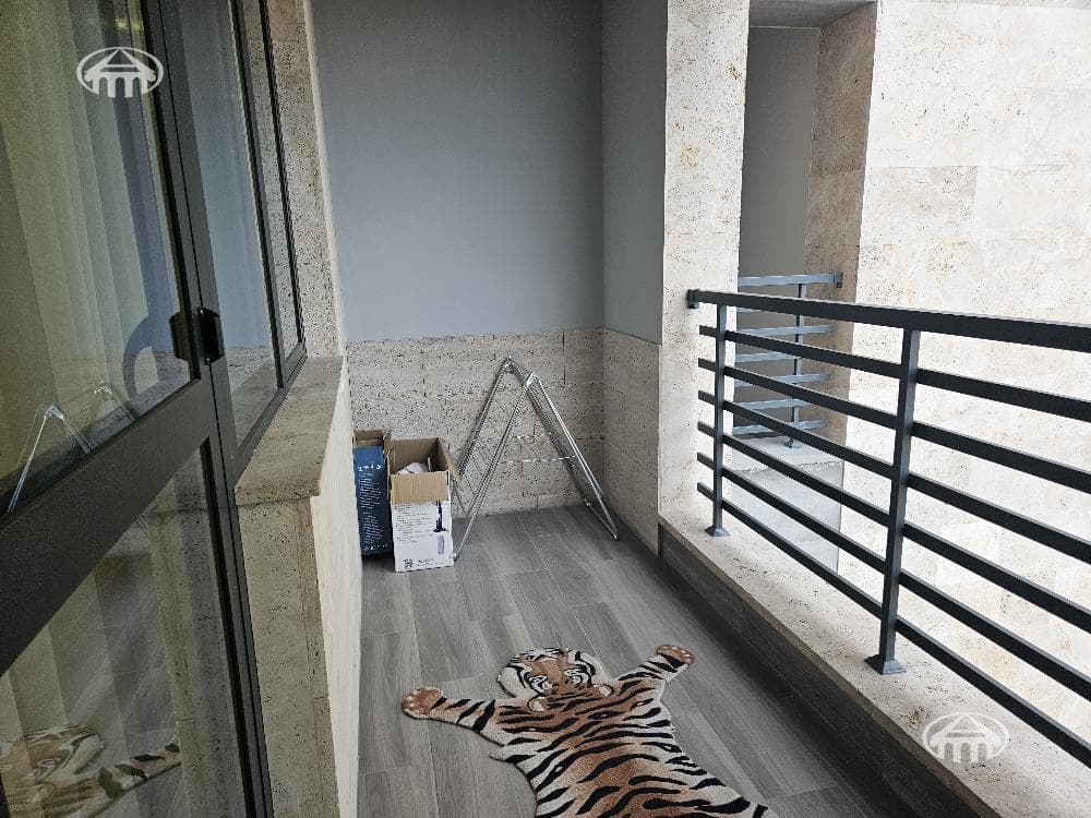 Apartment · 2 rooms · 70 m² · Erebuni