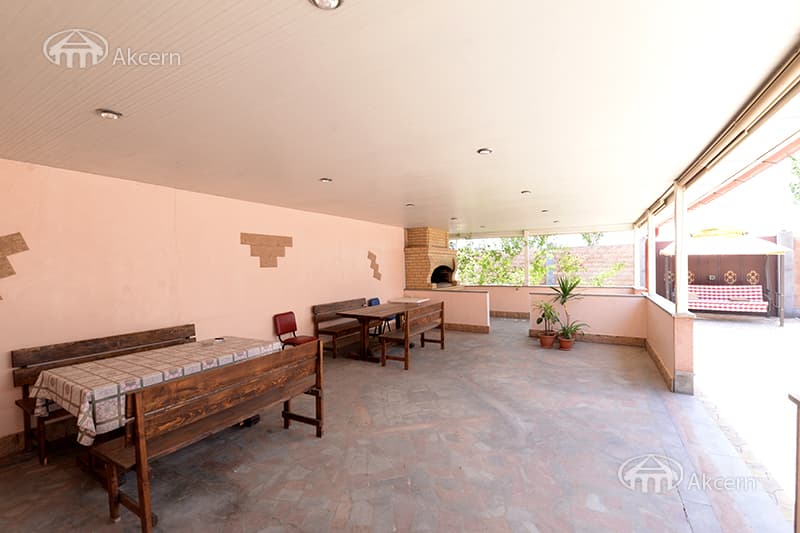 Особняк · 5 комн. · 174 м² · Арарат