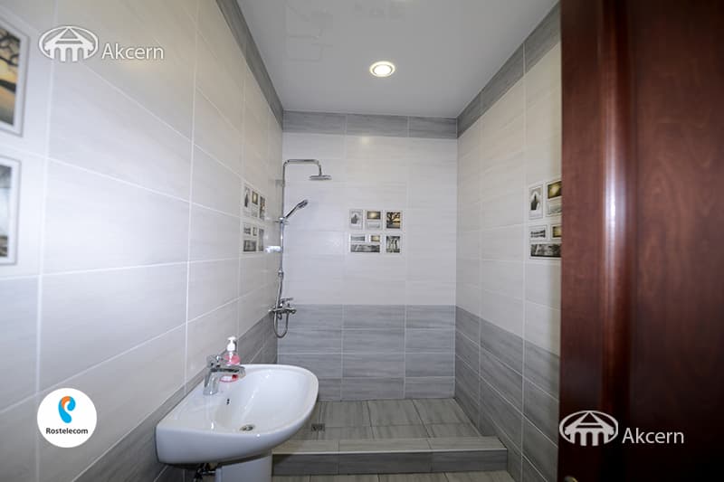 Квартира · 2 комн. · 75 м² · Кентрон
