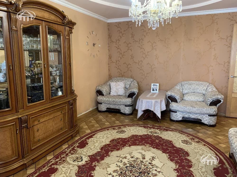 Квартира · 4 комн. · 110 м² · Арабкир