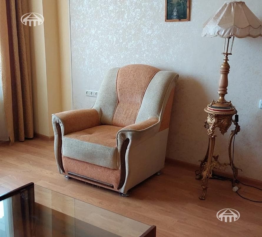 Apartment · 1 rooms · 42 m² · Kentron