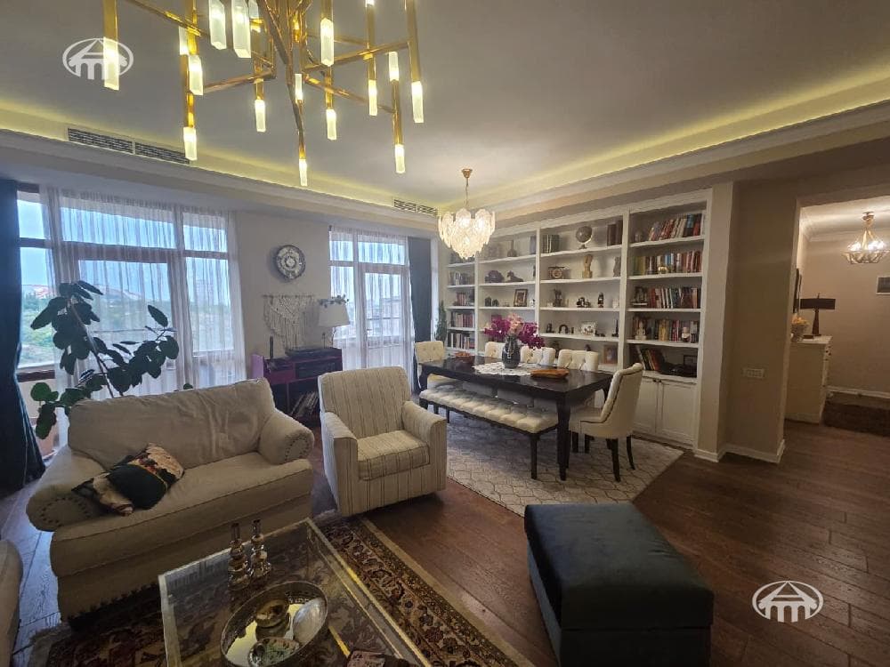 Apartment · 4 rooms · 157 m² · Arabkir