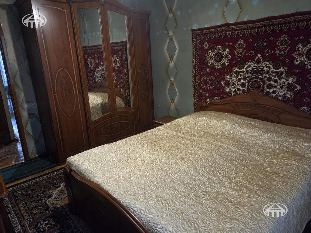 Apartment · 3 rooms · 77 m² · Kentron