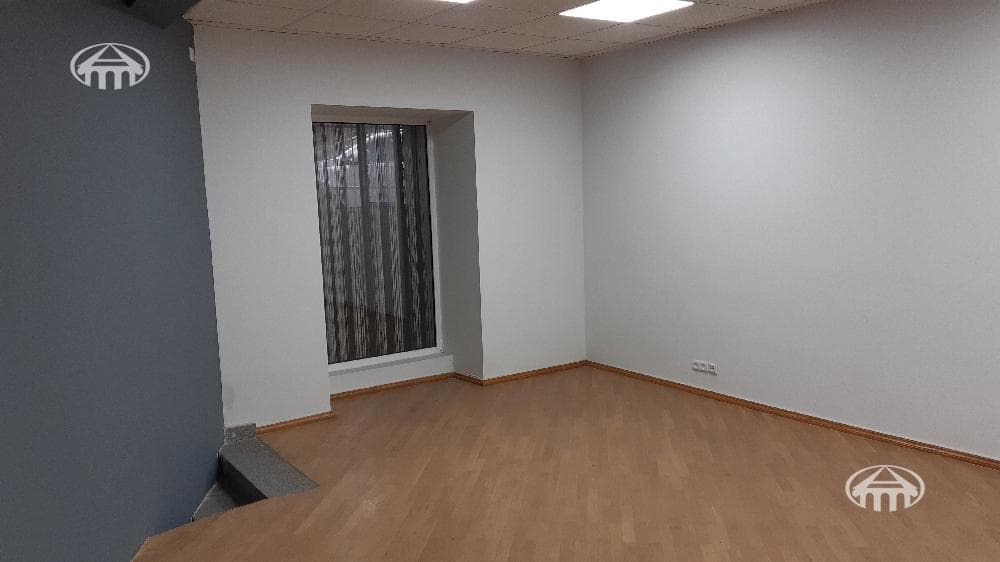 Office · 87 m² · Kentron