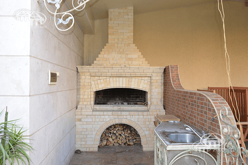 Mansion · 5 rooms · 379 m² · Arabkir