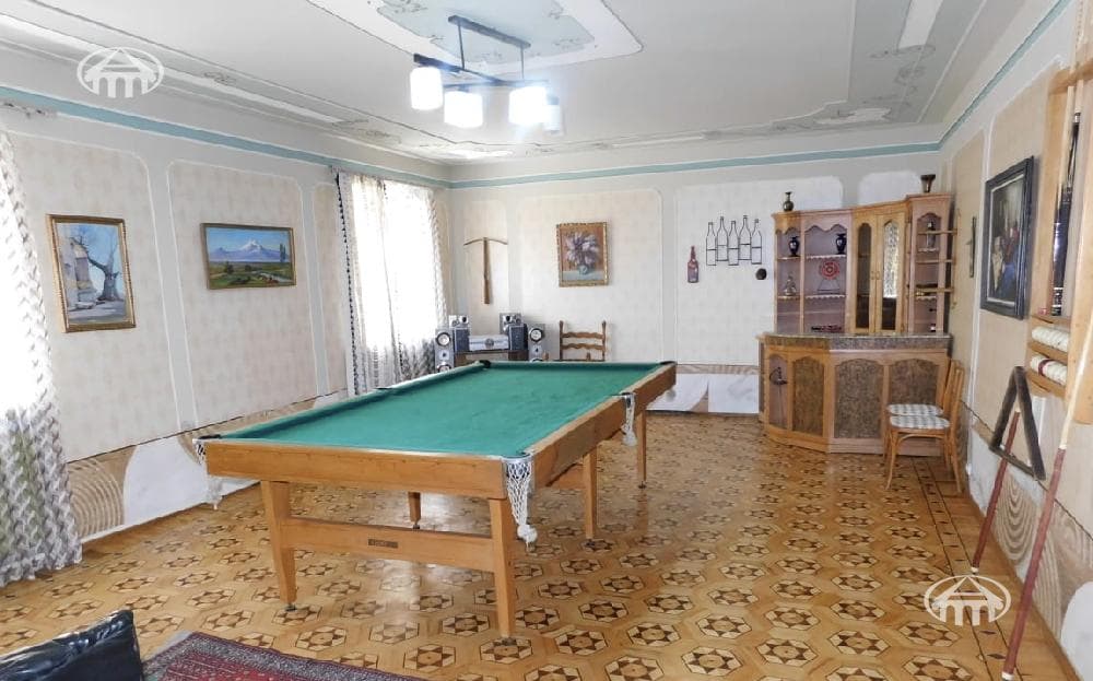 Mansion · 5 rooms · 317 m² · Sevan