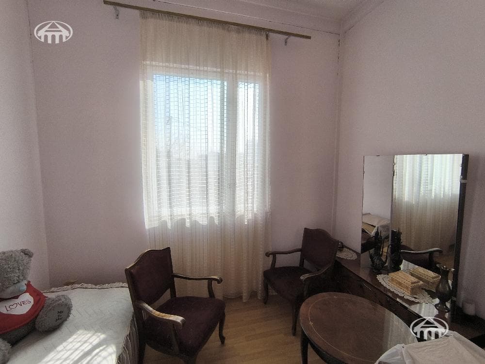 Дом · 3 комн. · 130 м² · Арабкир