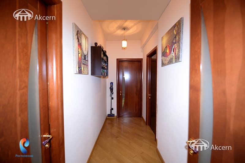 Բնակարան · 3 սեն. · 128 մ² · Կենտրոն