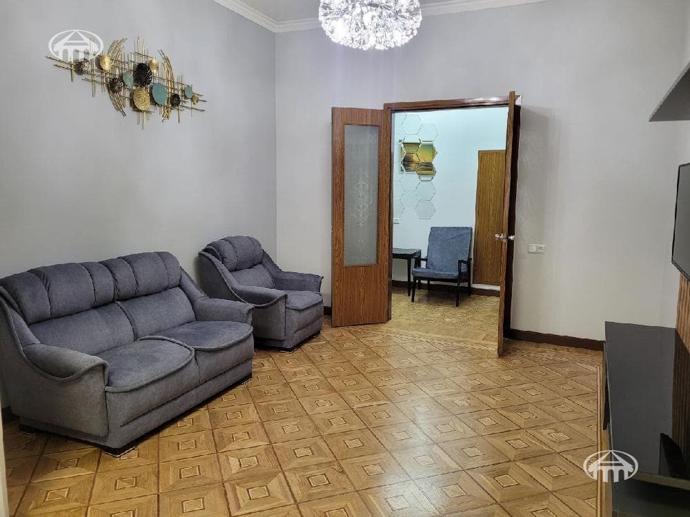 Квартира · 2 комн. · 65 м² · Аджапняк