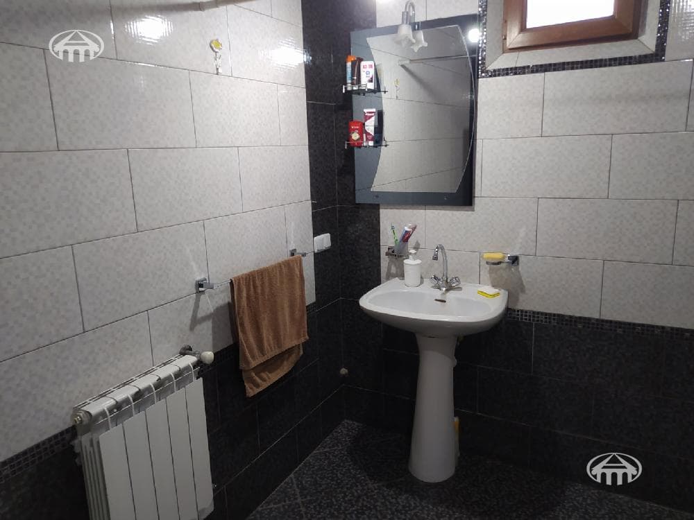 Дом · 5 комн. · 240 м² · Малатия-Себастия