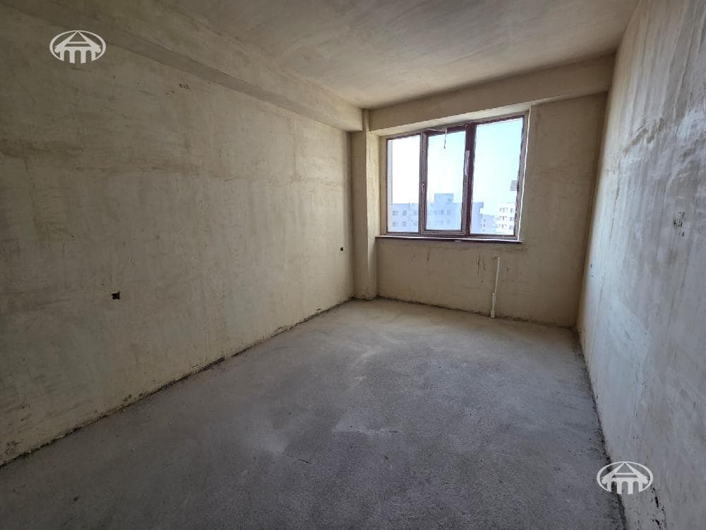 Квартира · 3 комн. · 85 м² · Аджапняк