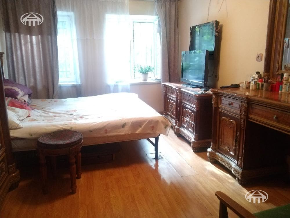 Дом · 7 комн. · 220 м² · Эребуни