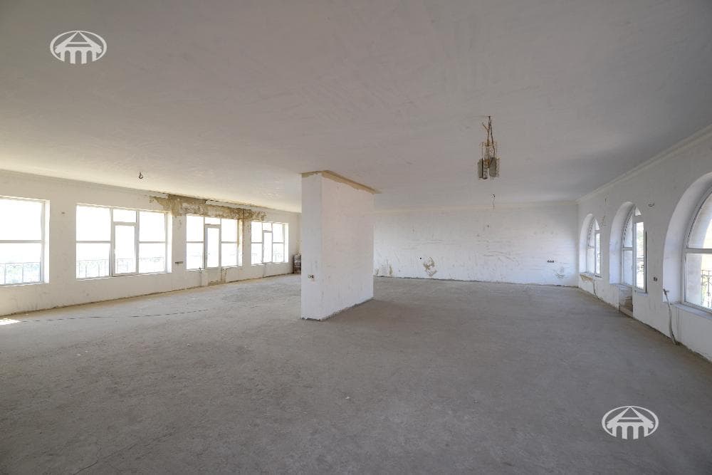 Mansion · 9 rooms · 934 m² · Nork-Marash